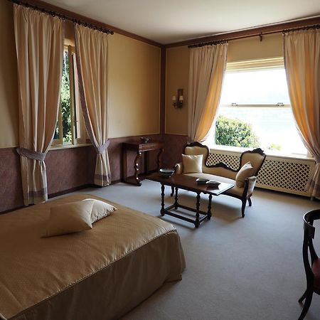 Casa Mondadori Bed & Breakfast Meina Eksteriør bilde