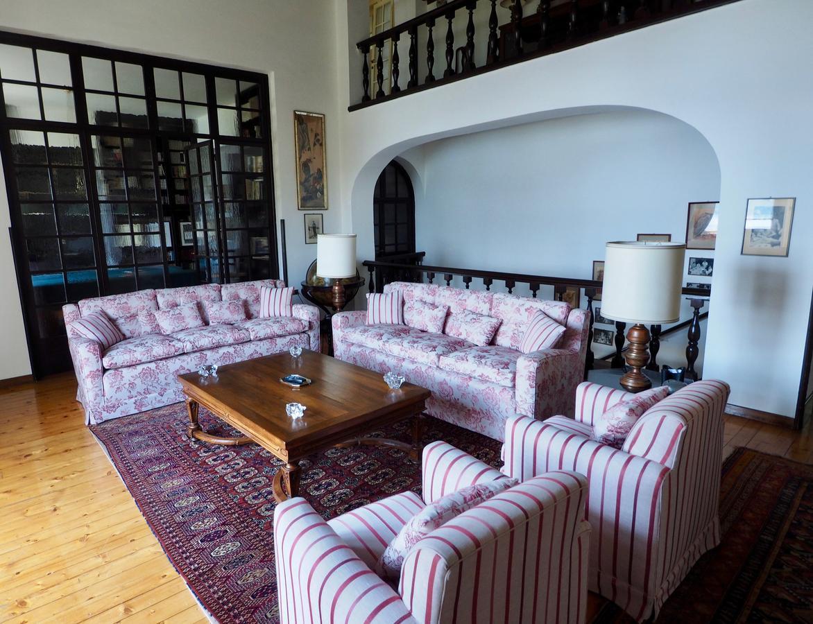 Casa Mondadori Bed & Breakfast Meina Eksteriør bilde